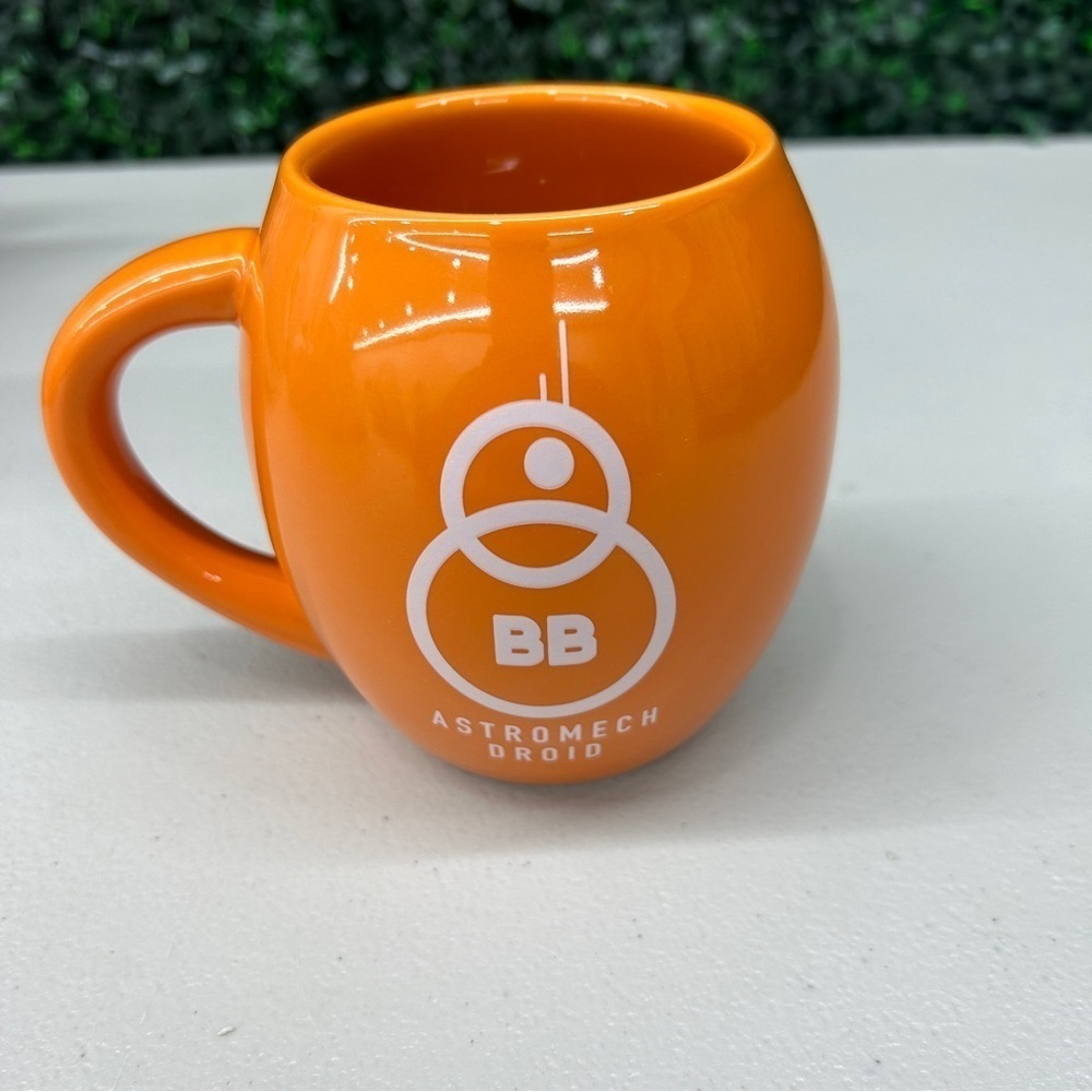 May the Brew be with You! Star Wars BB8 Droid Mug